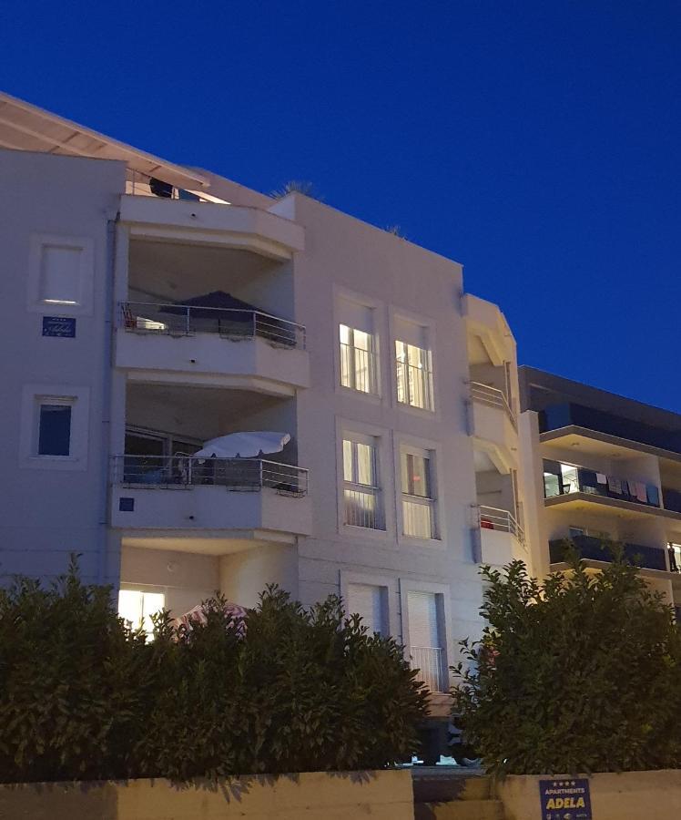 Adela Apartments - Beach Znjan Split Ngoại thất bức ảnh