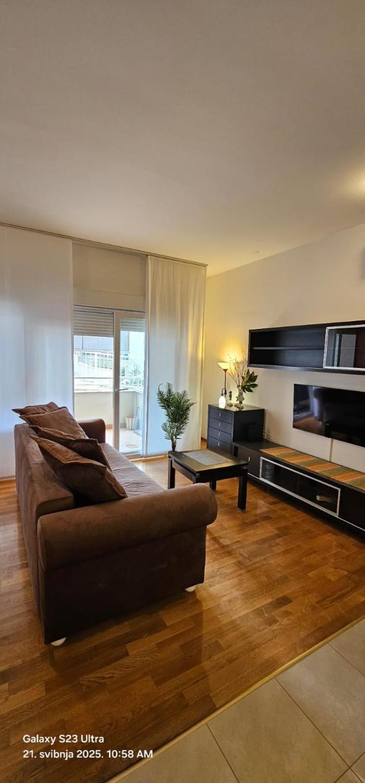 Adela Apartments - Beach Znjan Split Ngoại thất bức ảnh
